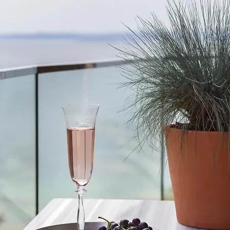 Sato Design (adults Only) Otel 2*