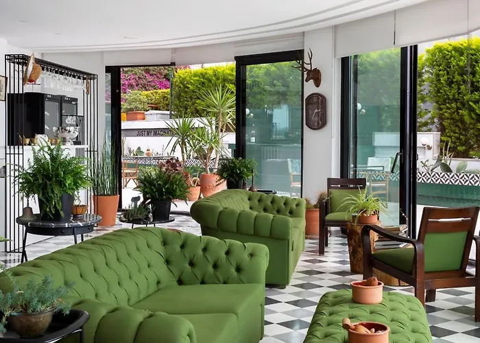 מלון Sato Design (adults Only)