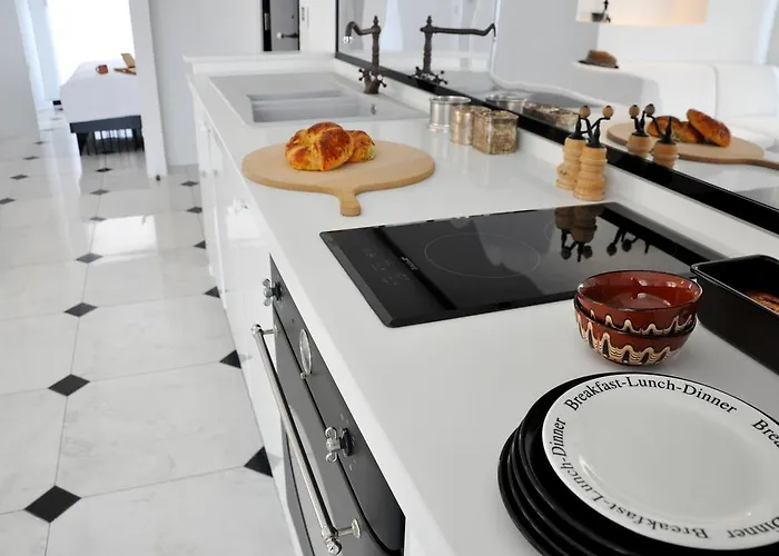 מלון Sato Design (adults Only) 2*