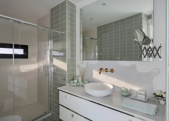 Sato Design (adults Only) Çeşme